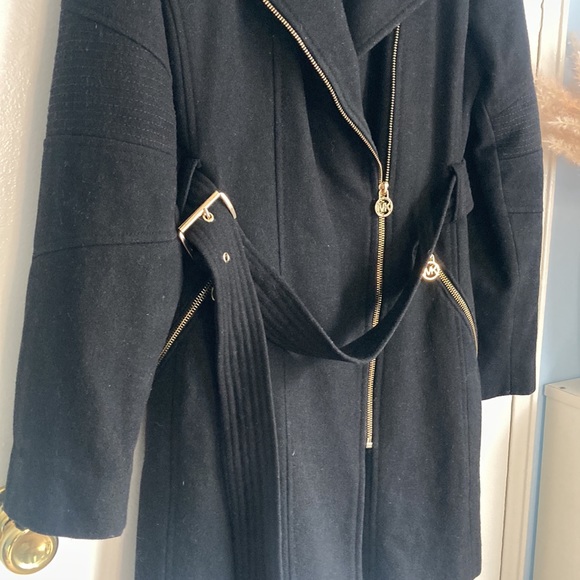 MICHAEL KORS BLACK JACKET Size M USED - Picture 4 of 7